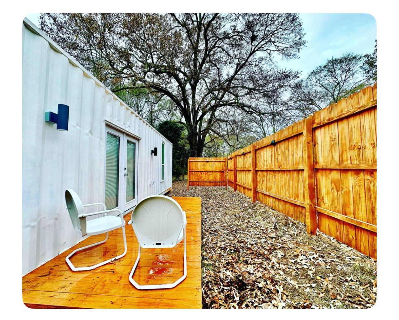 Nomehaus Shipping Container Studio Residential Neighborhood Athens Dış mekan fotoğraf